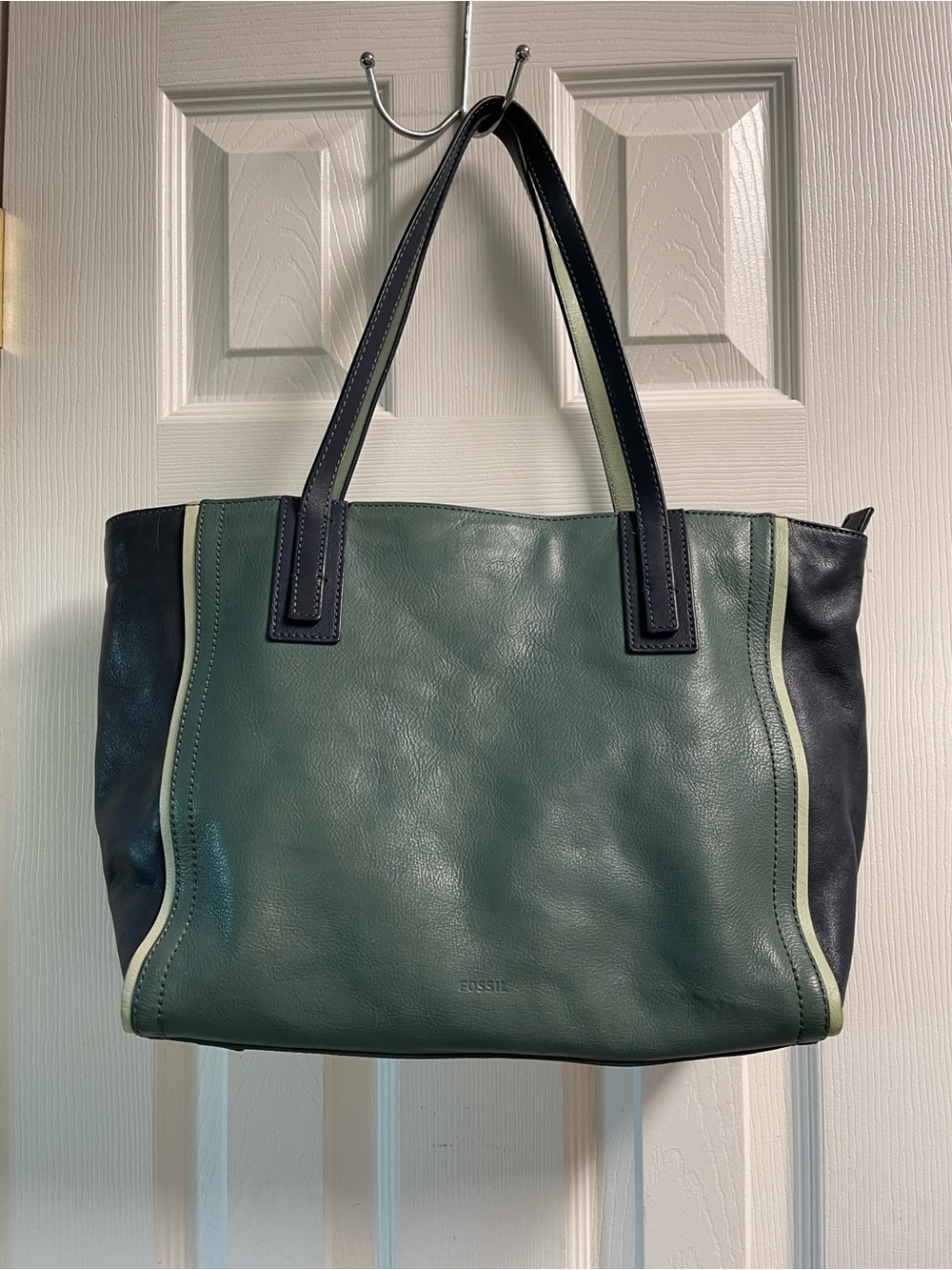 Fossil Green and Black Leather Tote with Cream Trim - Picture 12 of 15